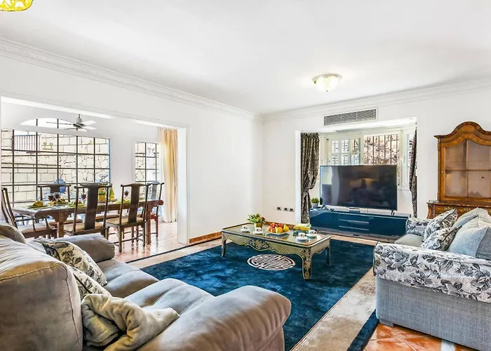 Paris By Чайофа