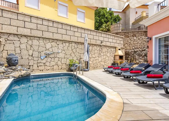 Paris By Villa Chayofa