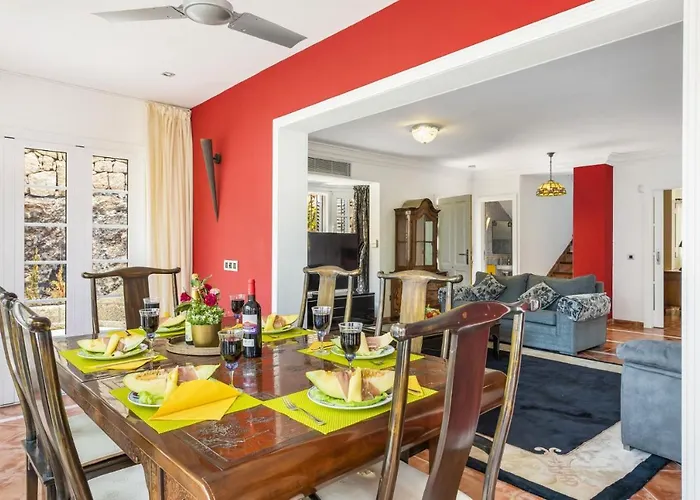 Paris By Villa Chayofa